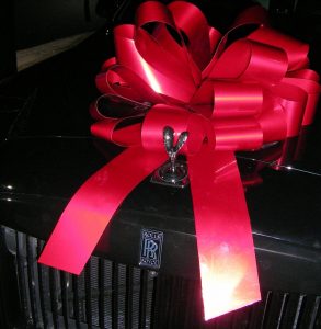 Lil Uzi Vert Cops New Rolls Royce Cullinan for JT's 30th Birthday Gift